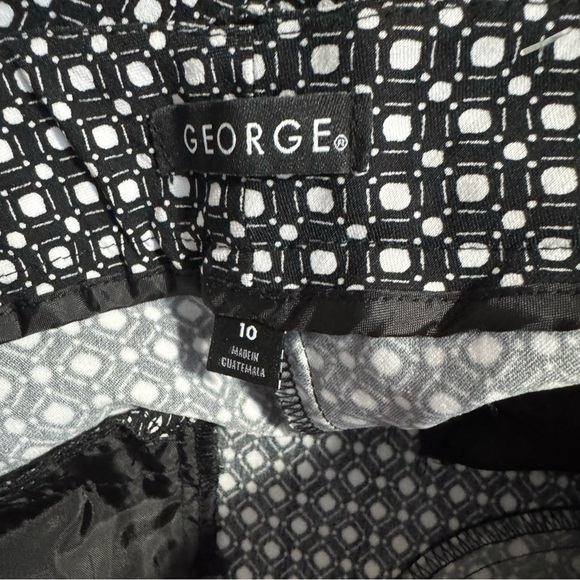 NWT George 4 Way Super Stretch Fabric Printed Chino Style Pant - Picture 3 of 5